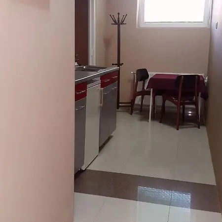 Paparazzo & Apartmans *